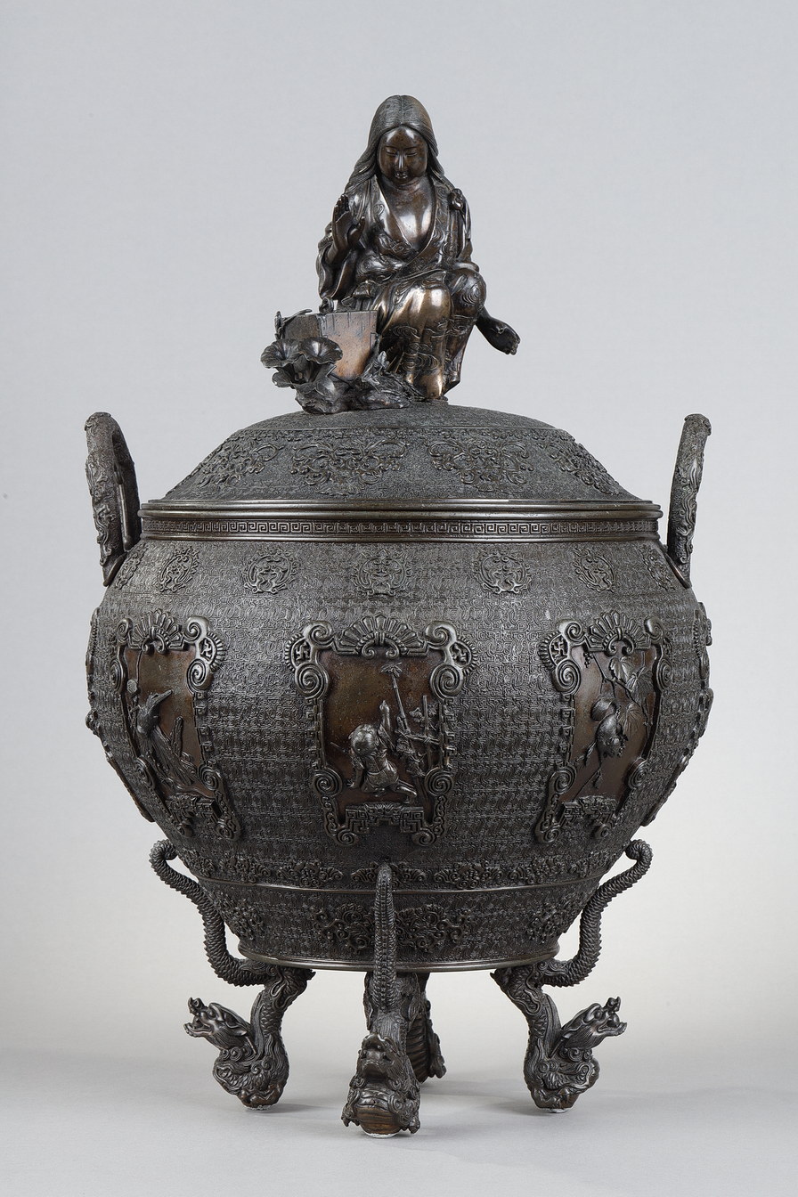 A large perfume burner or koro by Oshima Joun
